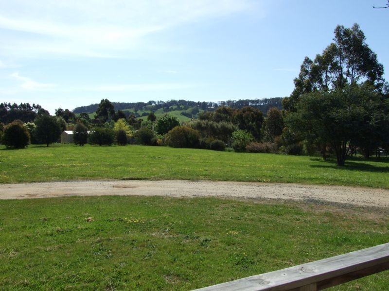 55 Balook Street, Mirboo North VIC 3871