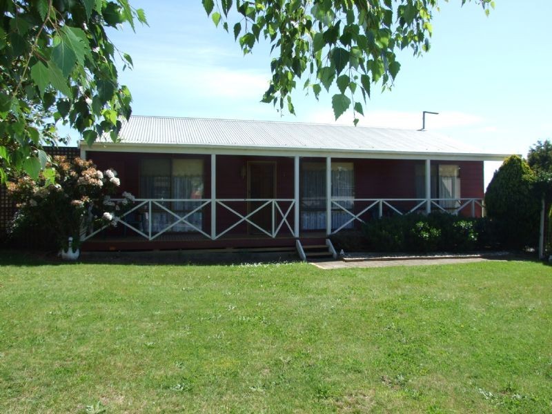 7 Halliday Court, Mirboo North VIC 3871