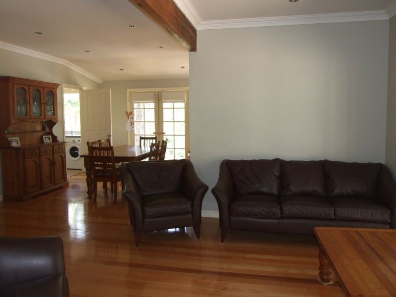 23 Wells Road, Mirboo North VIC 3871
