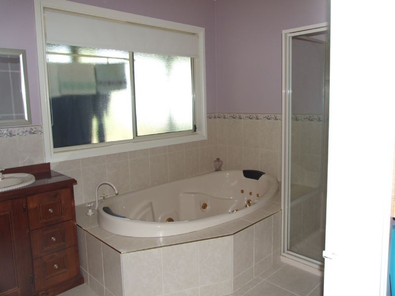 23 Wells Road, Mirboo North VIC 3871