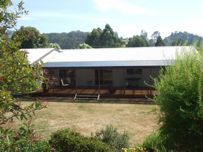 38 Wells Road, Mirboo North VIC 3871
