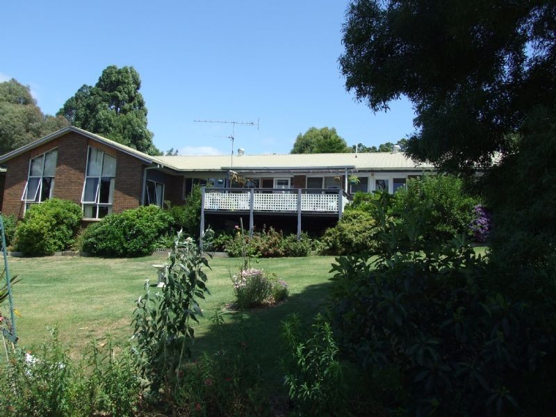 1 Elizabeth Court, Mirboo North VIC 3871
