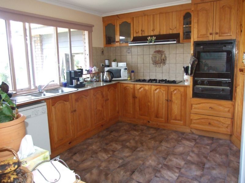 1 Elizabeth Court, Mirboo North VIC 3871