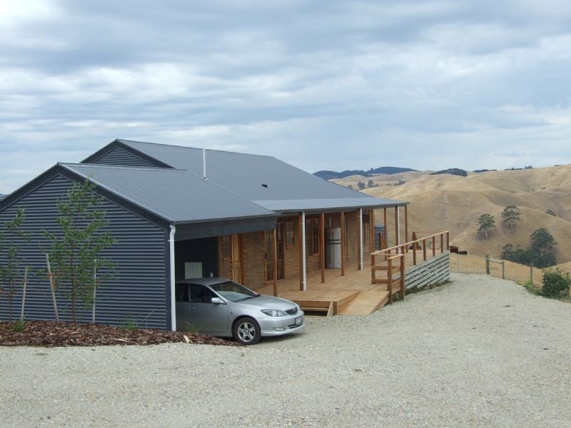 - Foster Mirboo Road, Mirboo VIC 3871