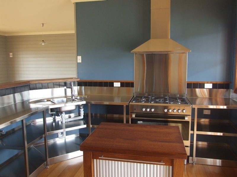 - Foster Mirboo Road, Mirboo VIC 3871