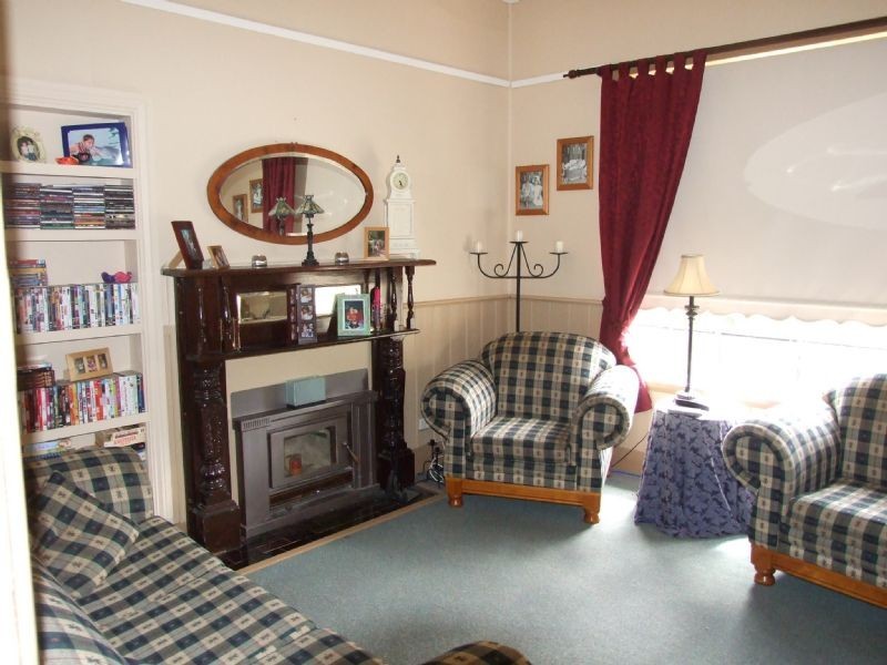 6 Baromi Road, Mirboo North VIC 3871