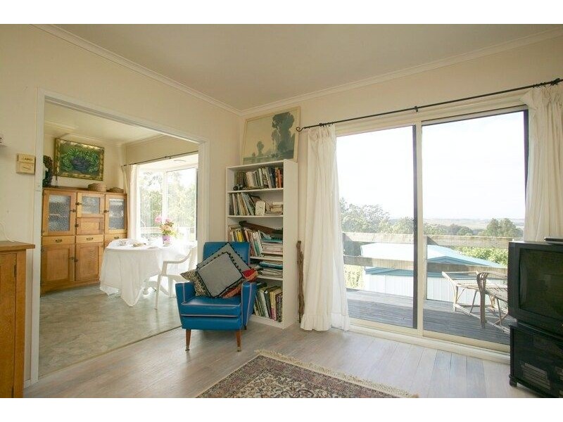 7 Castle Street, Mirboo North VIC 3871