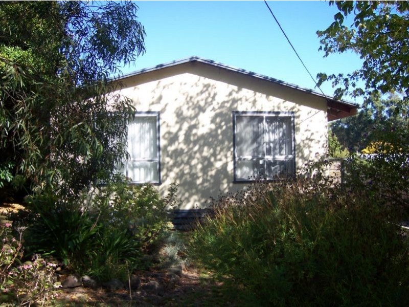 2 Murray Street, Mirboo North VIC 3871