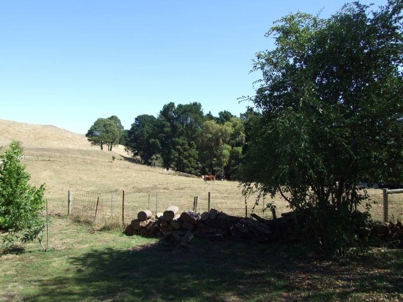 7 McConvilles Lane, Allambee VIC 3823
