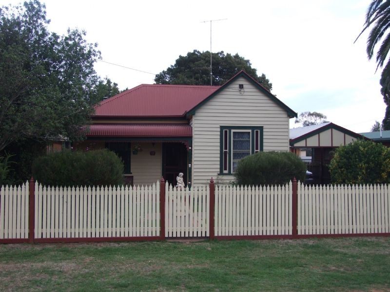 12 Railway Road, Thorpdale VIC 3835