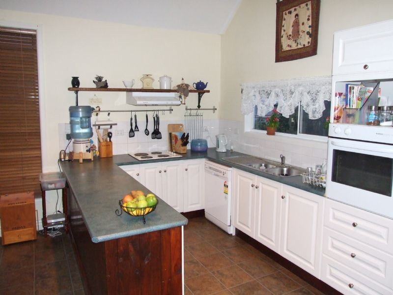 12 Railway Road, Thorpdale VIC 3835