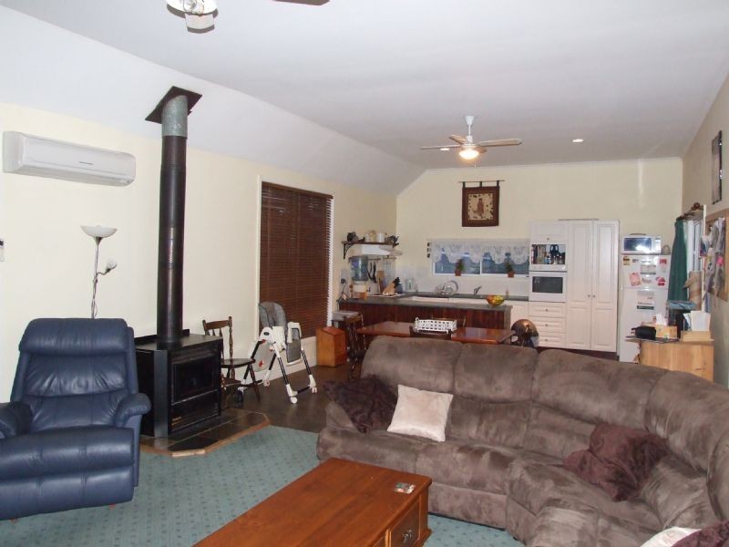 12 Railway Road, Thorpdale VIC 3835