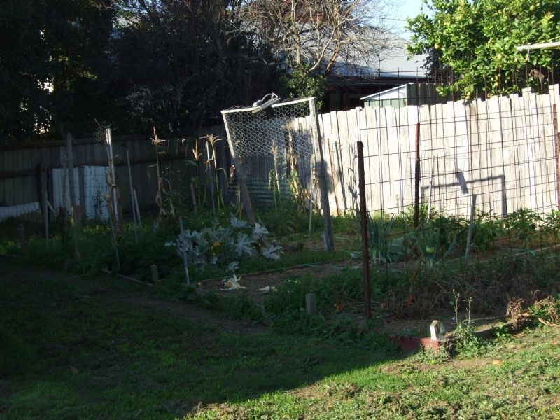 11 Peacock Street, Mirboo North VIC 3871