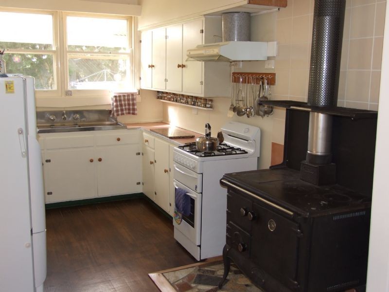 365 Mirboo South Road, Mirboo North VIC 3871