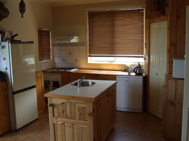 8 Grandridge East Road, Mirboo North VIC 3871