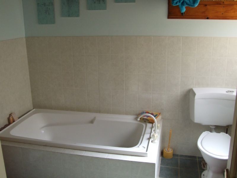 8 Grandridge East Road, Mirboo North VIC 3871