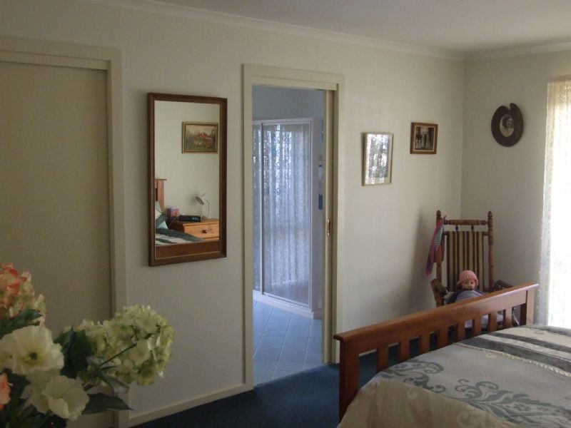 4 Pincini Street, Mirboo North VIC 3871