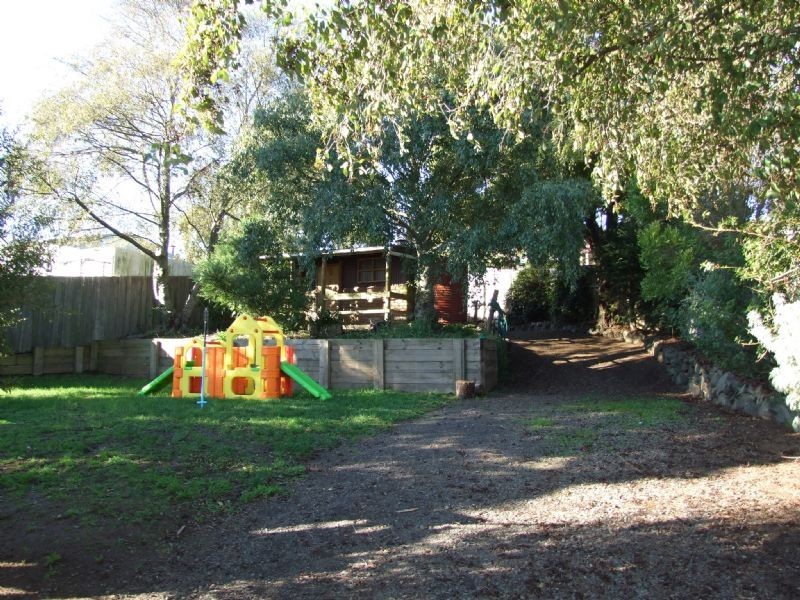 1 Grogan Court, Mirboo North VIC 3871