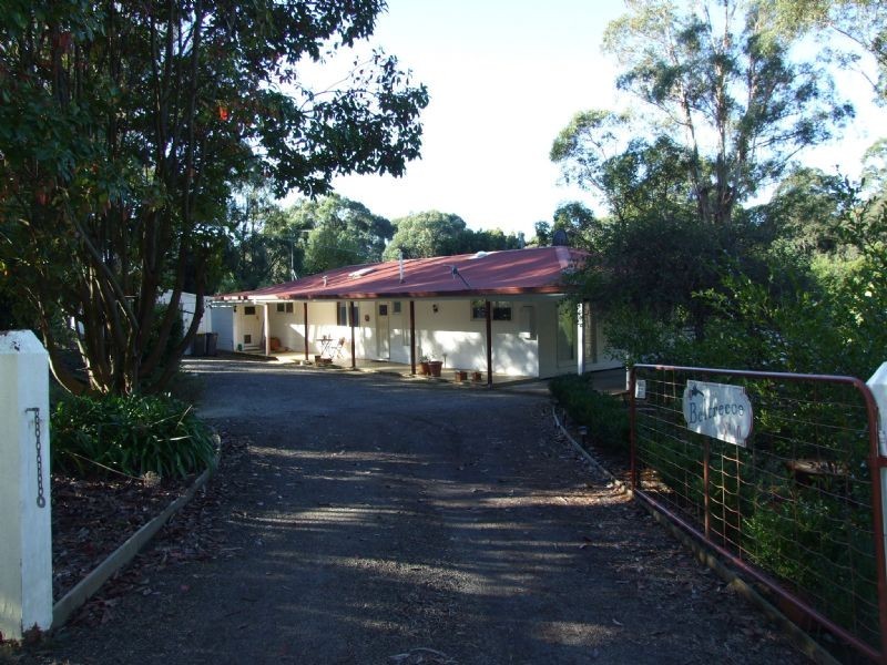 10 Galvins Road, Mirboo North VIC 3871