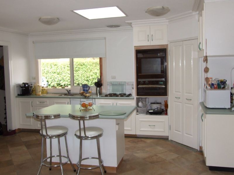 10 Galvins Road, Mirboo North VIC 3871