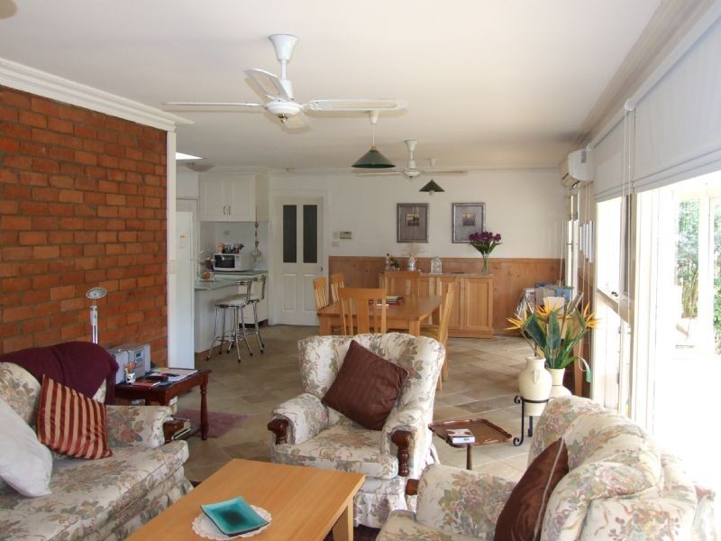 10 Galvins Road, Mirboo North VIC 3871