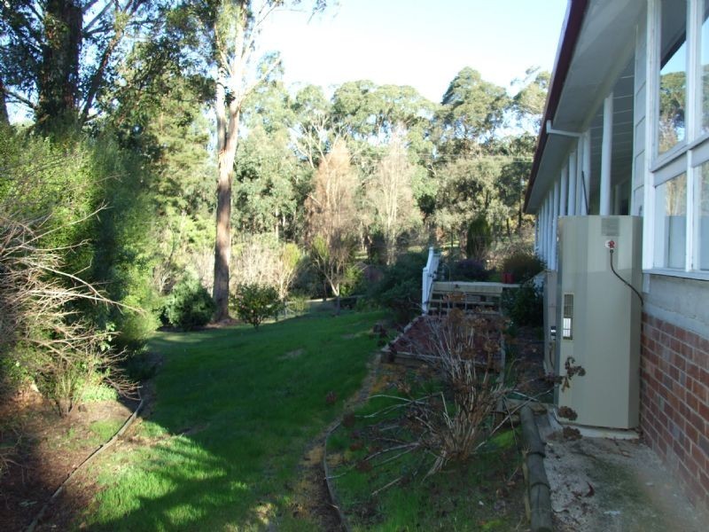 10 Galvins Road, Mirboo North VIC 3871