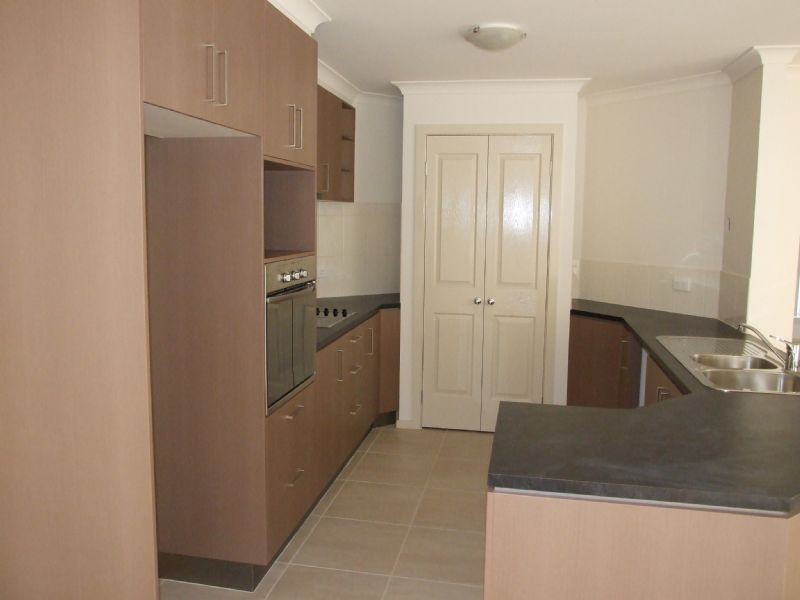 2/7-11 Grandridge East, Mirboo North VIC 3871