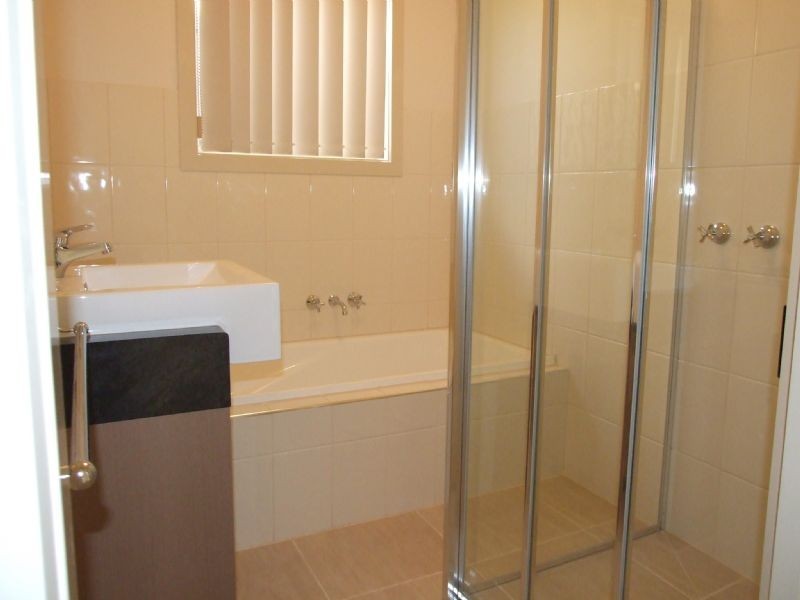 2/7-11 Grandridge East, Mirboo North VIC 3871