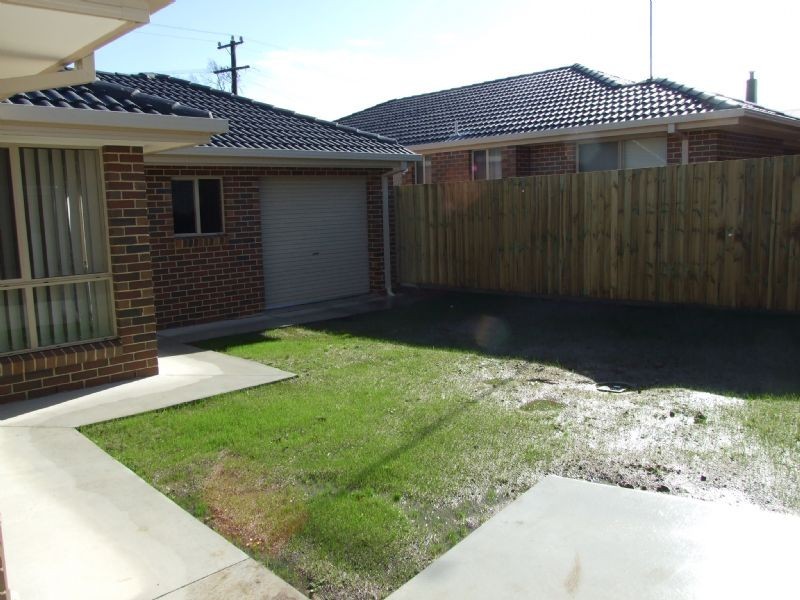 2/7-11 Grandridge East, Mirboo North VIC 3871