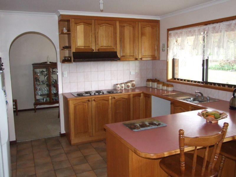 195 Macintoshs Road, Boolarra VIC 3870