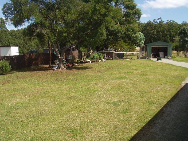 3 Hilltop Court, Mirboo North VIC 3871