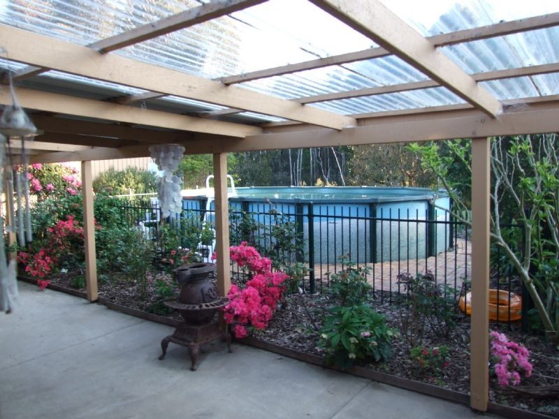 33 Wells Road, Mirboo North VIC 3871