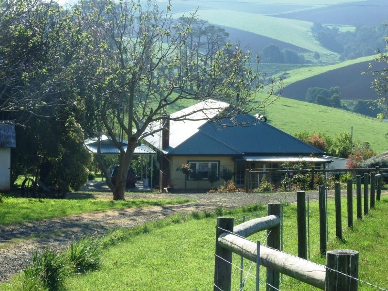 654 Ten Mile Creek Road, Mirboo North VIC 3871