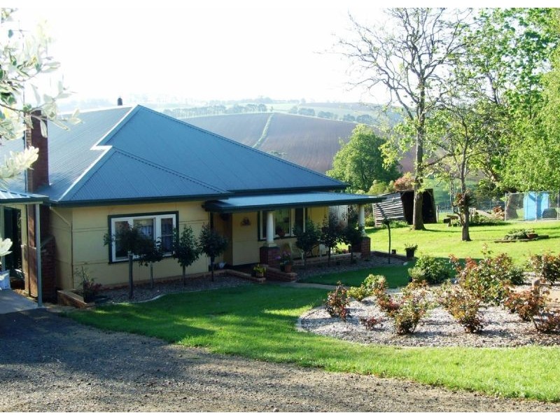 654 Ten Mile Creek Road, Mirboo North VIC 3871