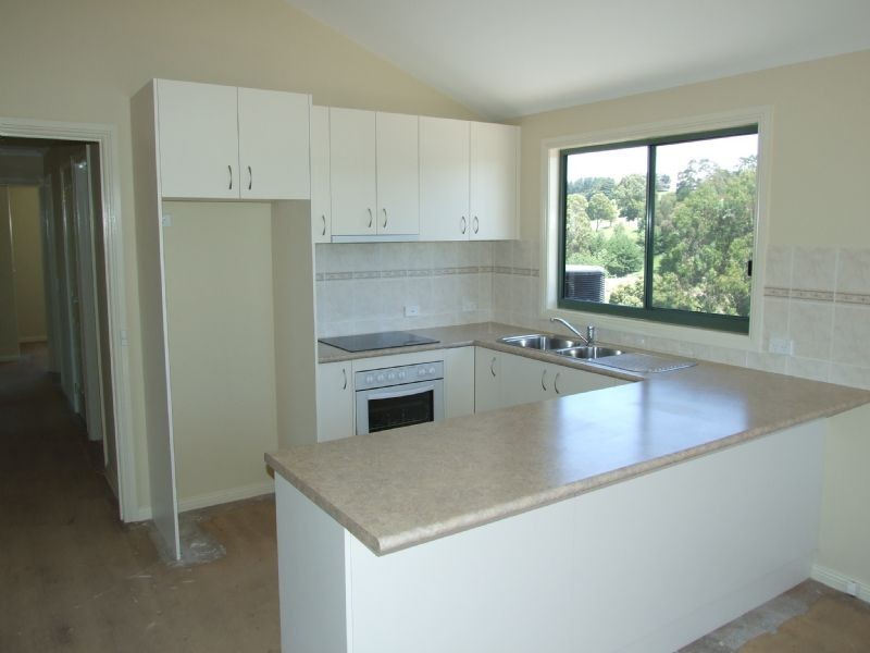 1 Leongatha Yarragon Road, Hallston VIC 3953