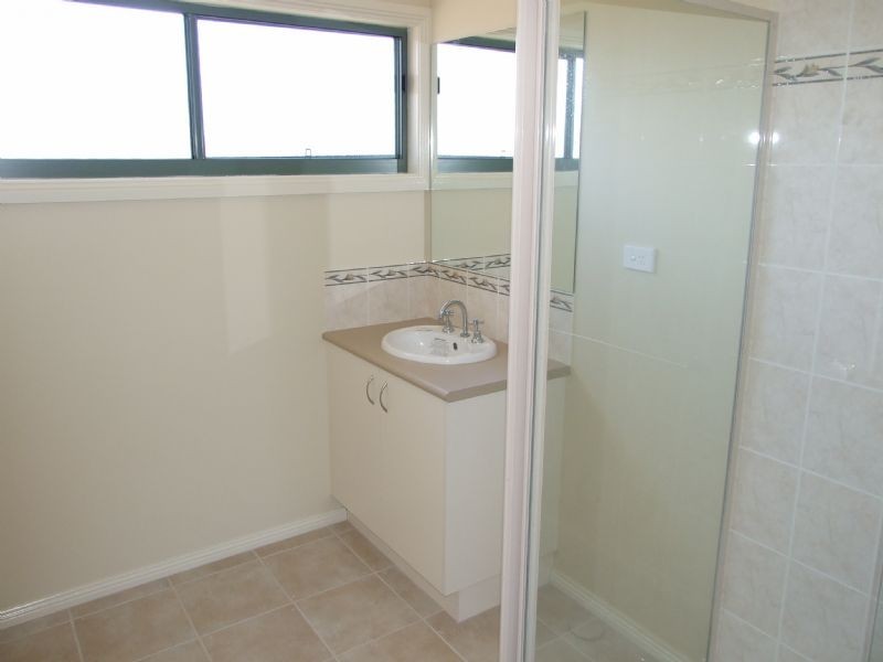 1 Leongatha Yarragon Road, Hallston VIC 3953