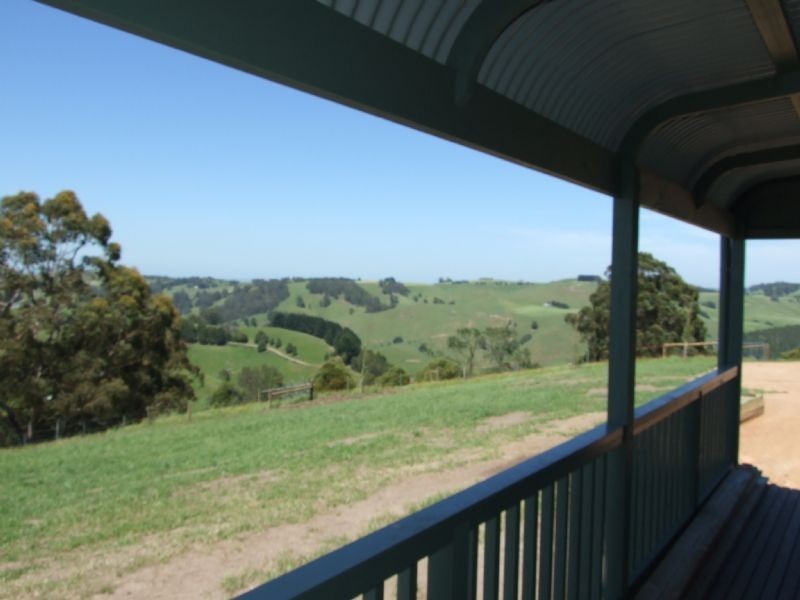 1 Leongatha Yarragon Road, Hallston VIC 3953