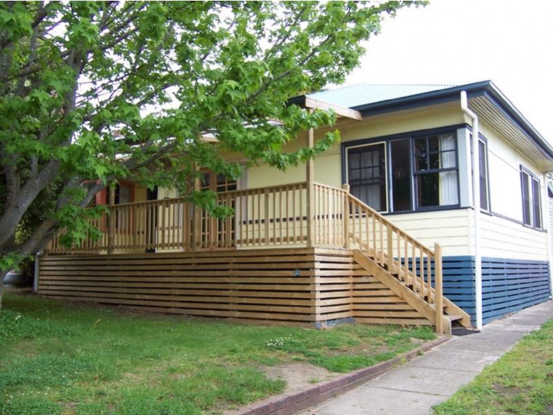 12 Baromi Road, Mirboo North VIC 3871