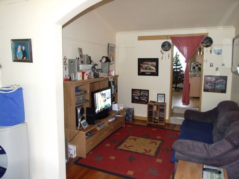 32 Inglis Avenue, Mirboo North VIC 3871