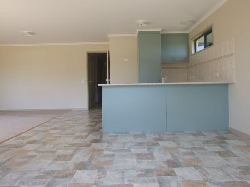 B/8 Eldon Court, Mirboo North VIC 3871