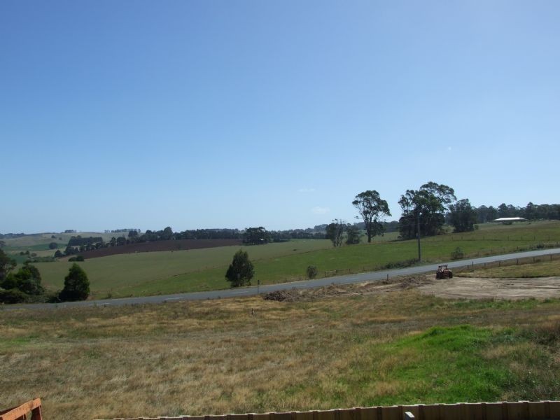 B/8 Eldon Court, Mirboo North VIC 3871