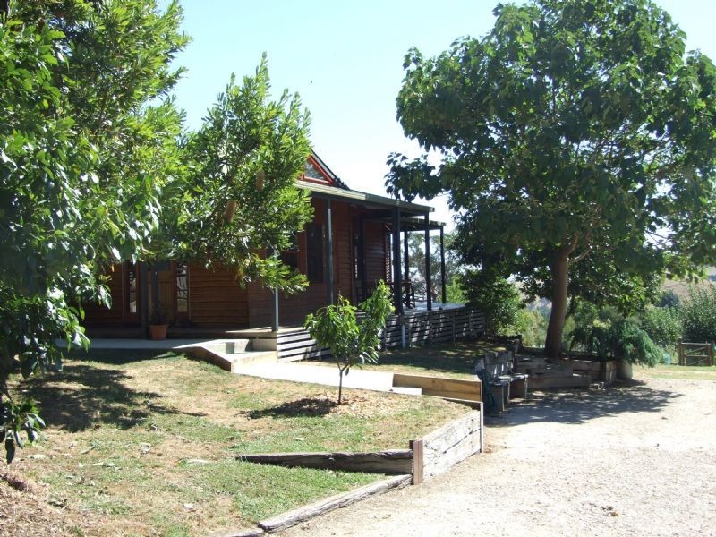 55 Munros Road, Mirboo North VIC 3871