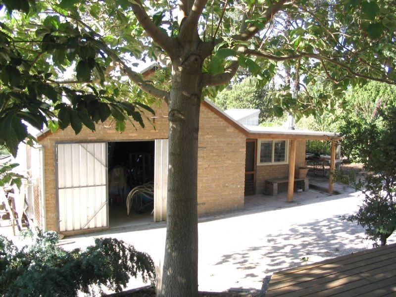 55 Munros Road, Mirboo North VIC 3871