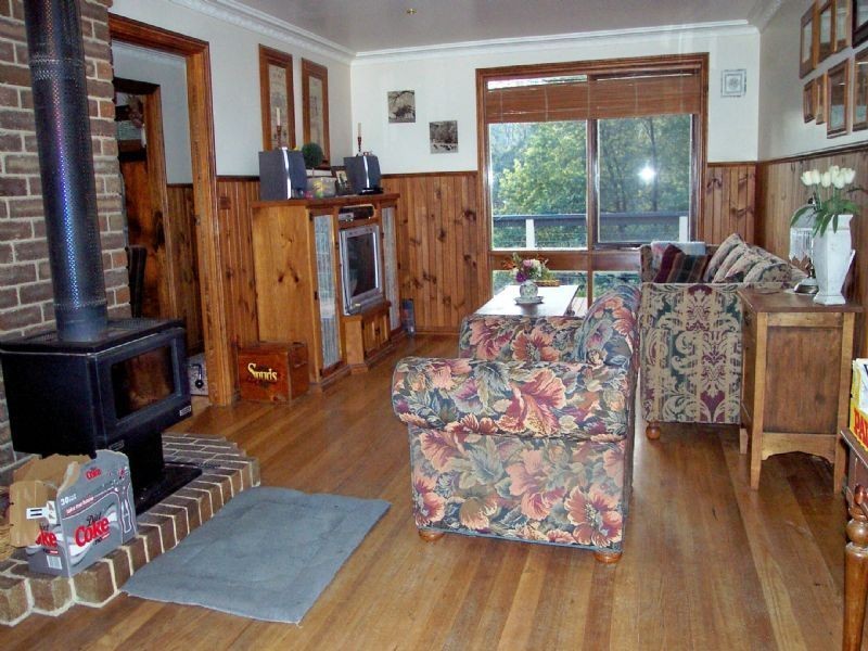 1285 Leongatha Yarragon Road, Hallston VIC 3953