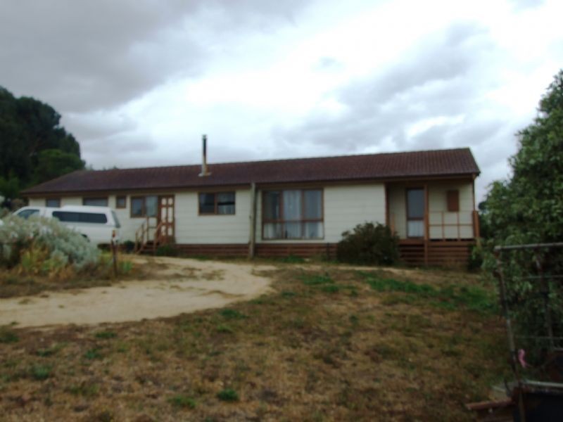 2615 Grandridge Road, Hallston VIC 3953