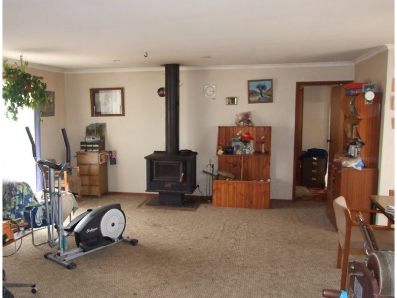 2615 Grandridge Road, Hallston VIC 3953