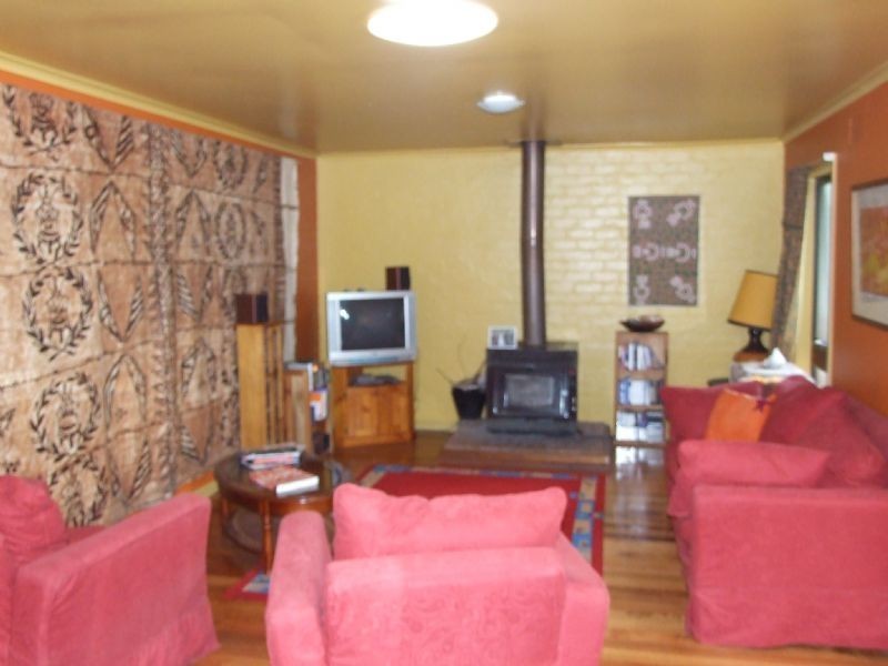 26 Baths Road, Mirboo North VIC 3871