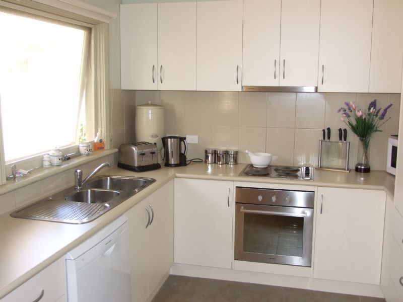 42 Baths Road, Mirboo North VIC 3871