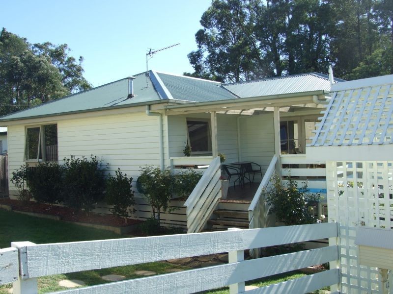 42 Baths Road, Mirboo North VIC 3871