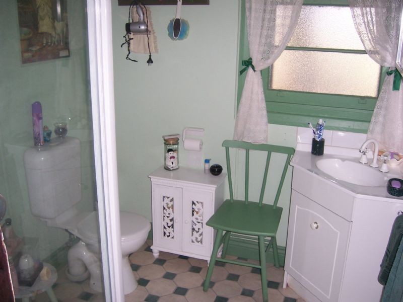 50 Giles Street, Mirboo North VIC 3871